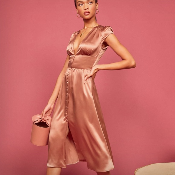Reformation Dresses & Skirts - NWT Charleigh Blush Reformation Dress